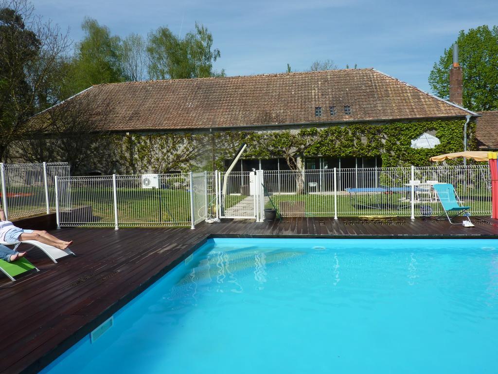 Chambres D'Hotes La Corne Aux Vaches Frétigney-et-Velloreille Exteriör bild