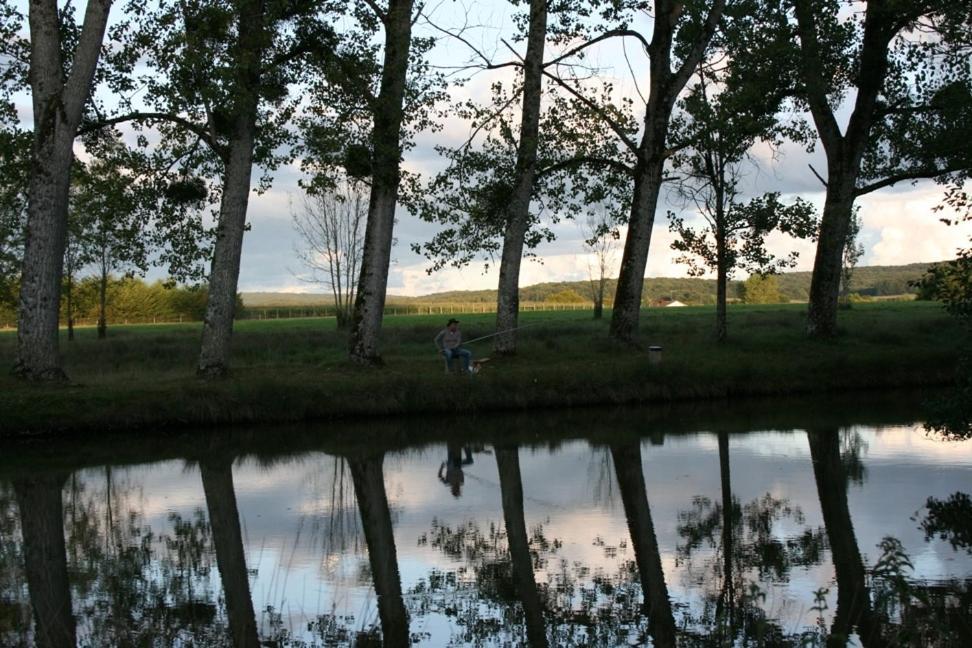 Chambres D'Hotes La Corne Aux Vaches Frétigney-et-Velloreille Exteriör bild